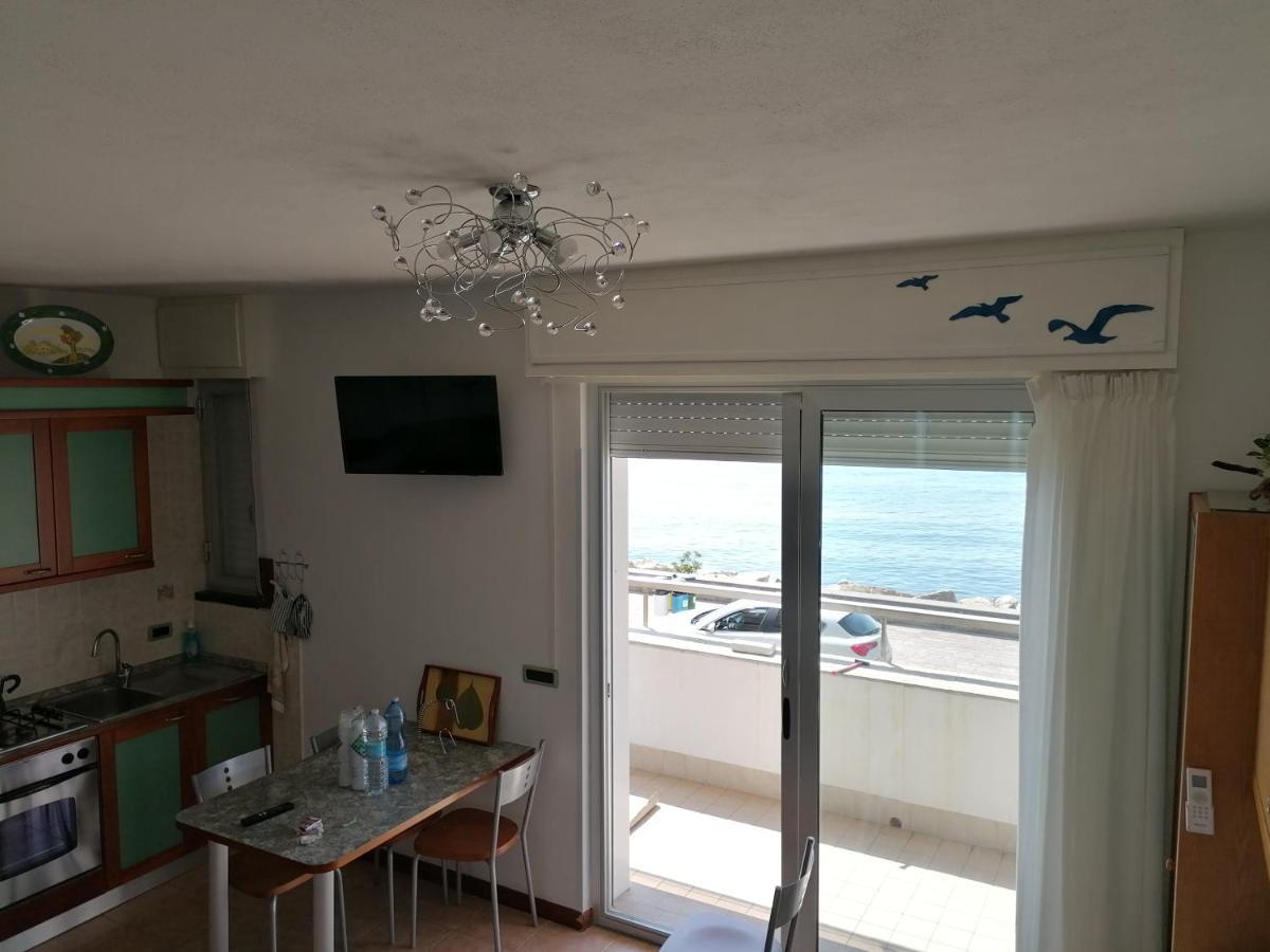 Apartmán Cadorna Fronte Mare Alassio Exteriér fotografie